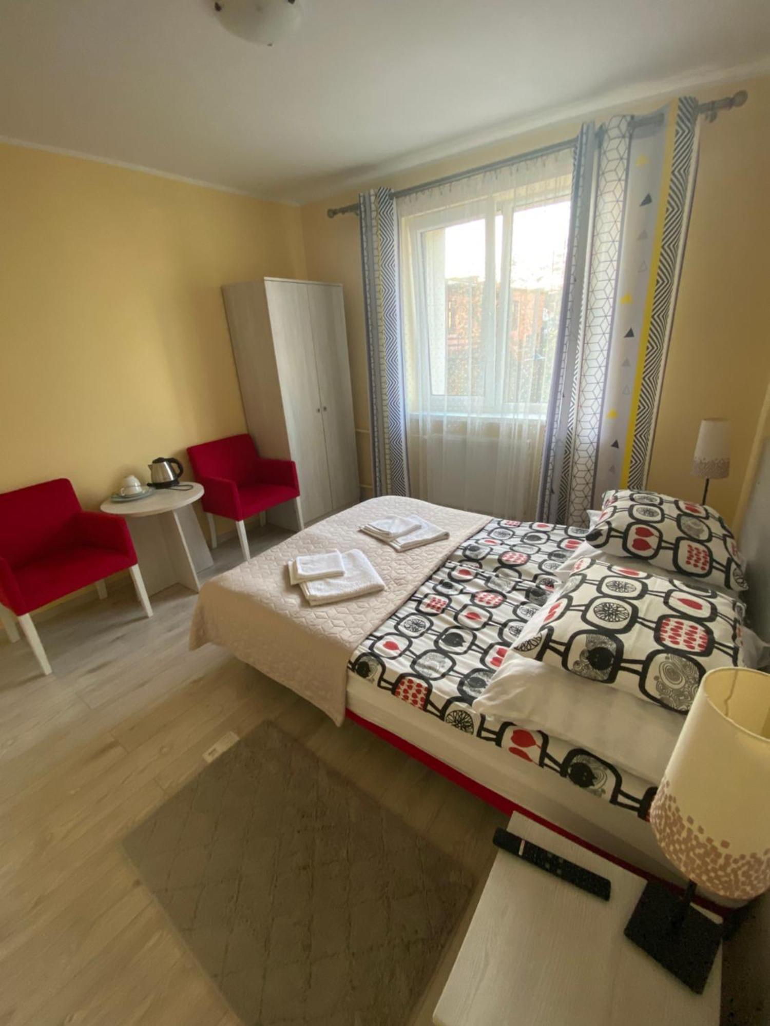 Altona Bed & Breakfast Wladyslawowo Bagian luar foto
